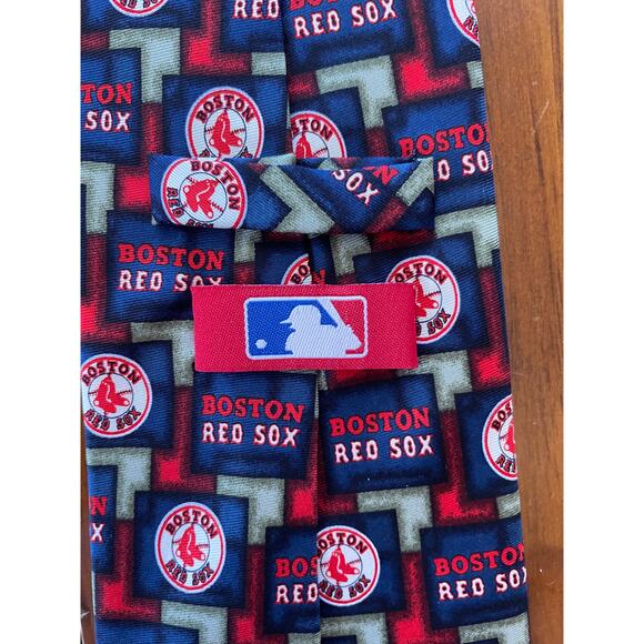 Eagles Wings All Silk Neck Tie Boston Red Sox Print Blue Red Sports Baseball - Picture 3 of 7